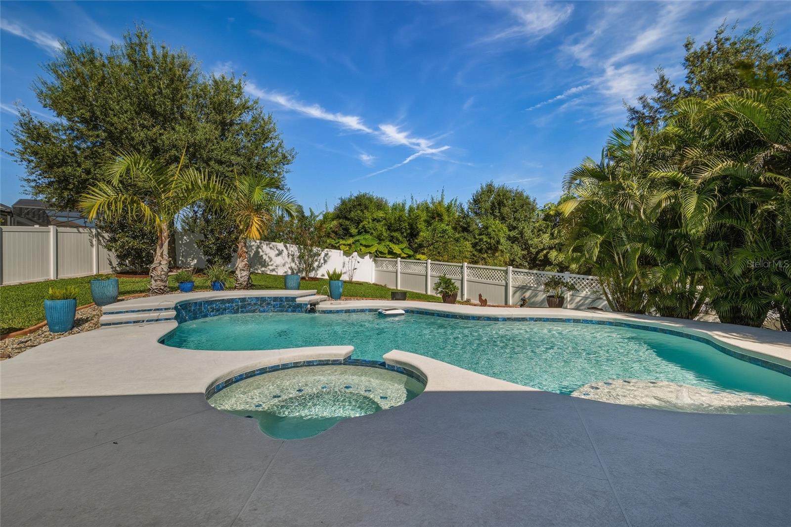 SUMMERLAKE - Residential