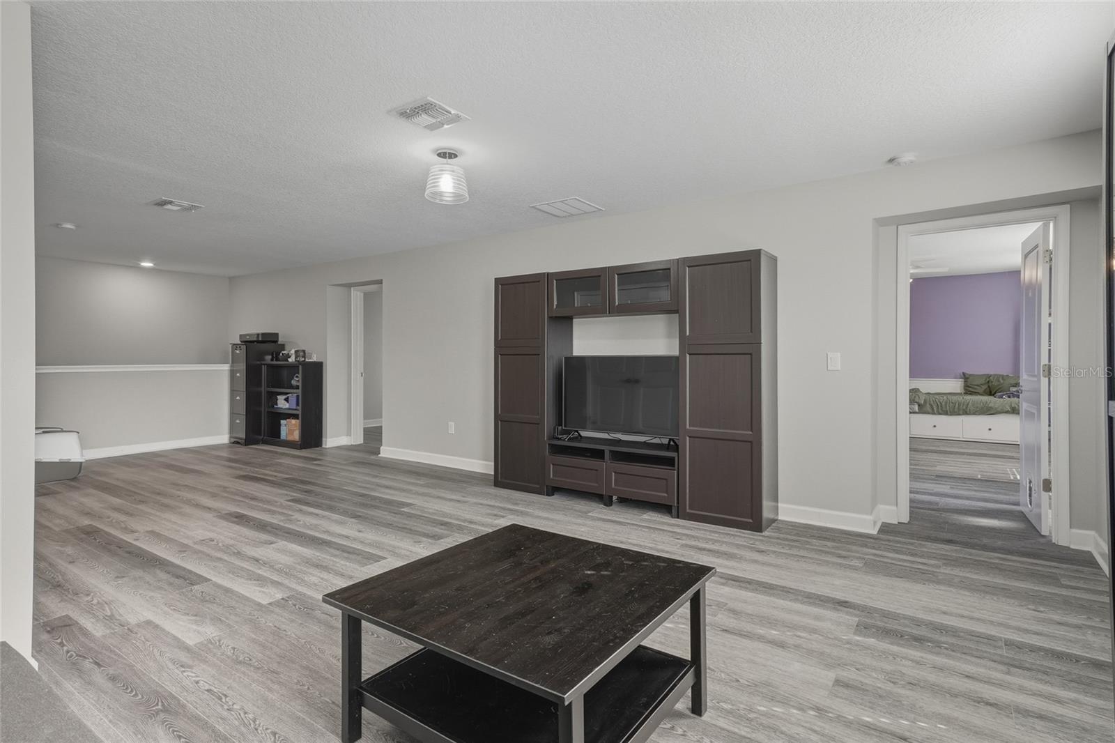 SUMMERLAKE - Residential