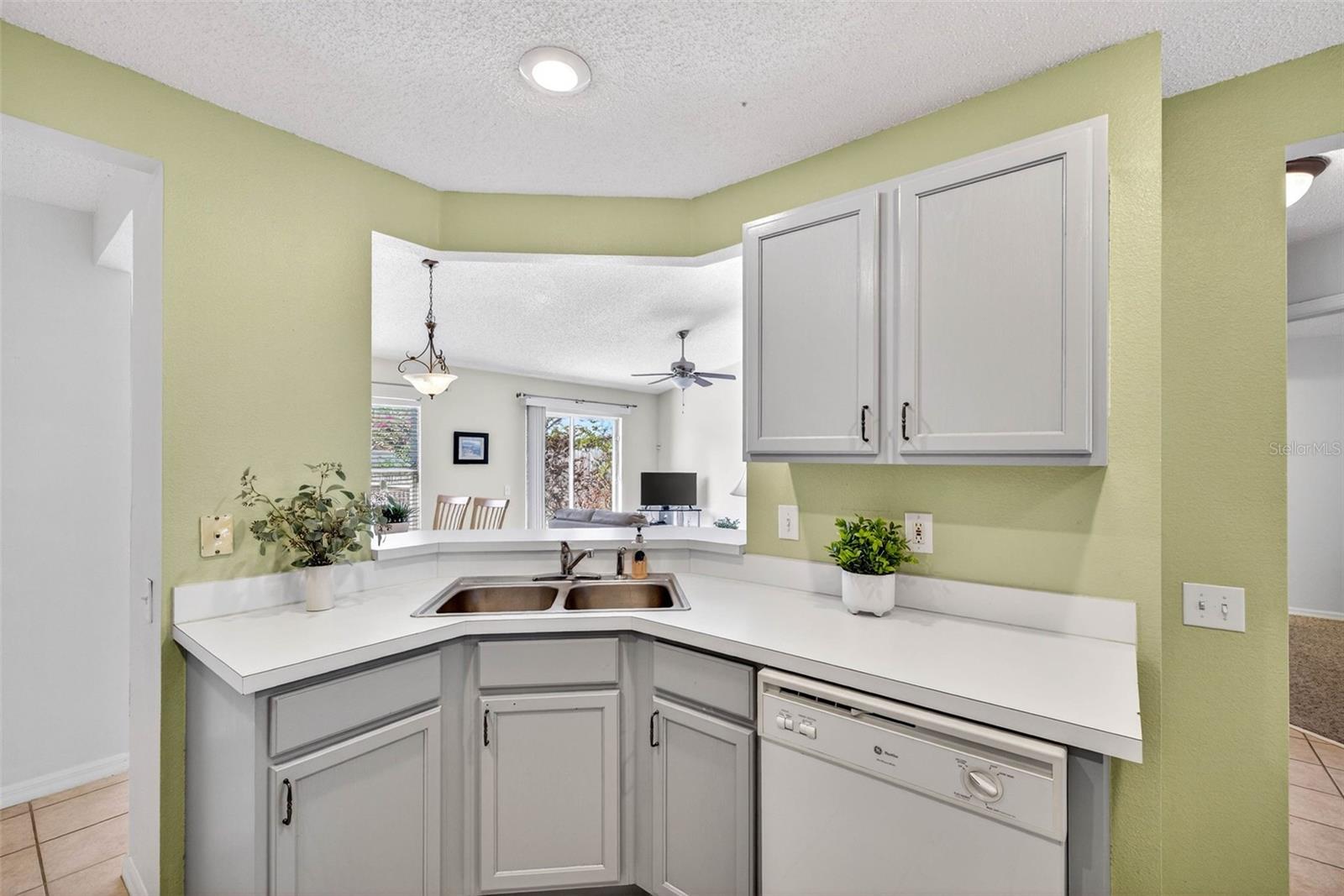 SOUTH POINTE PH 3A 3B - Residential