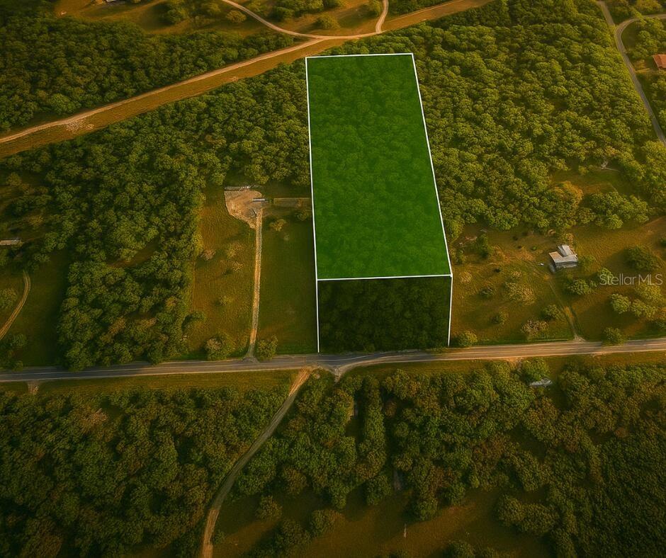 Own 5.01 wooded acres in the Sante Fe Woods Subdivision of Fort, Columbia County: a well-suited site for your next build or long-term investment. This AG-3 zoned property allows for a variety of permitted uses, including single-family homes, modular, manufactured, and tiny homes, as well as pole barns. The land is level and wooded, providing natural privacy with a clean slate for future development. Located outside of any flood zone and with no wetlands present, the property ensures straightforward site preparation. Paved road access also makes entry convenient, and electric service is available nearby.
Enjoy easy access to popular natural attractions. Ichetucknee Springs State Park is only 4 miles away, and Ginnie Springs and Devil’s Den are within a short drive. Whether you're looking to build, hold, or explore, this parcel puts you in a prime North Florida location with room to grow.
Dwellings must be a minimum of 450 square feet and built in accordance with Florida building codes. Don’t miss the chance to make it yours!