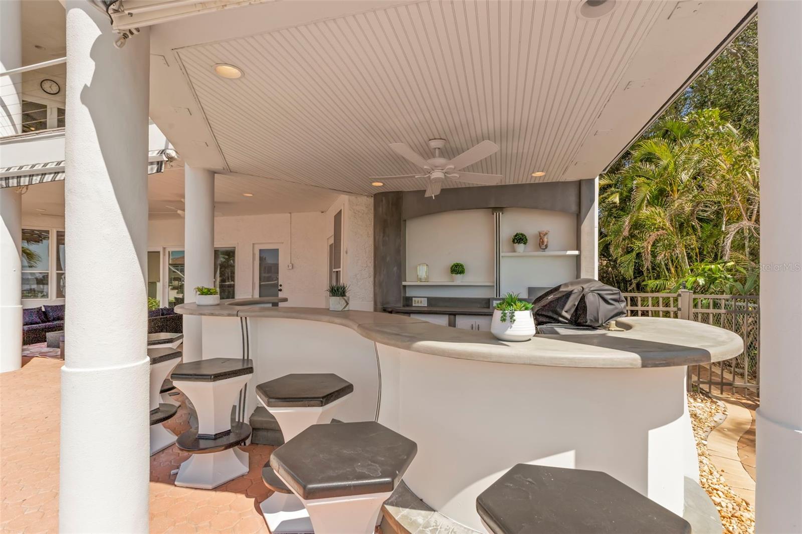 KIPPS COLONY ESTATES AT PASADENA YACHT/COUNTRY CL - Residential