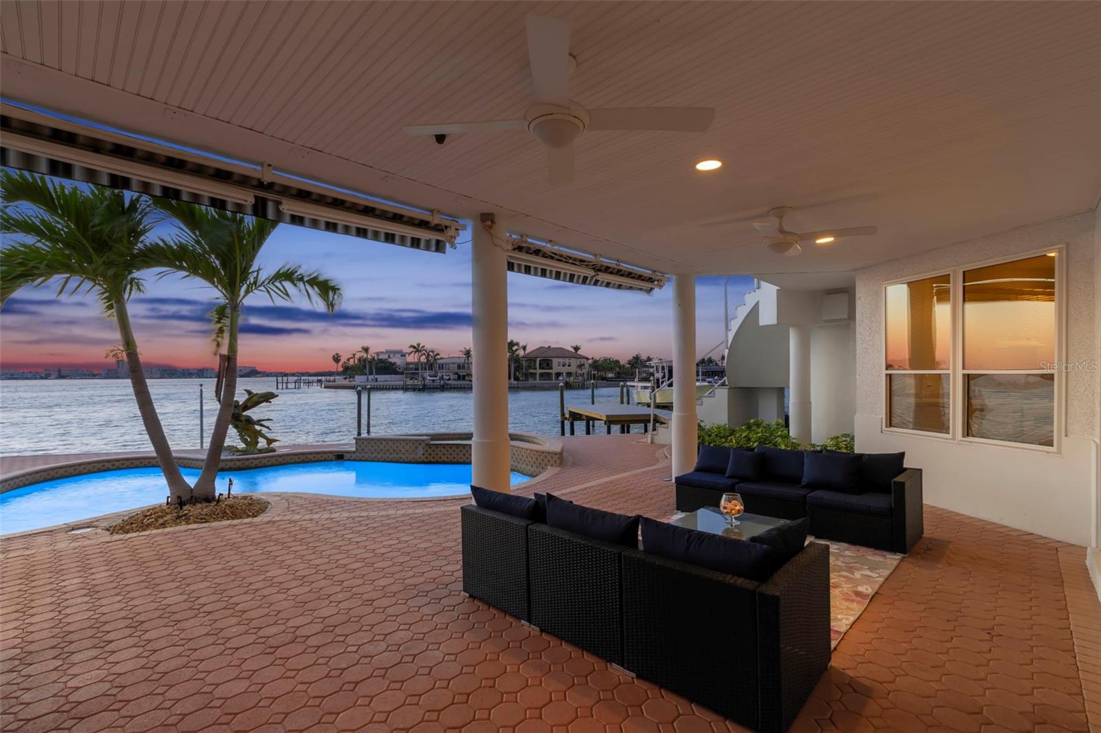 KIPPS COLONY ESTATES AT PASADENA YACHT/COUNTRY CL - Residential