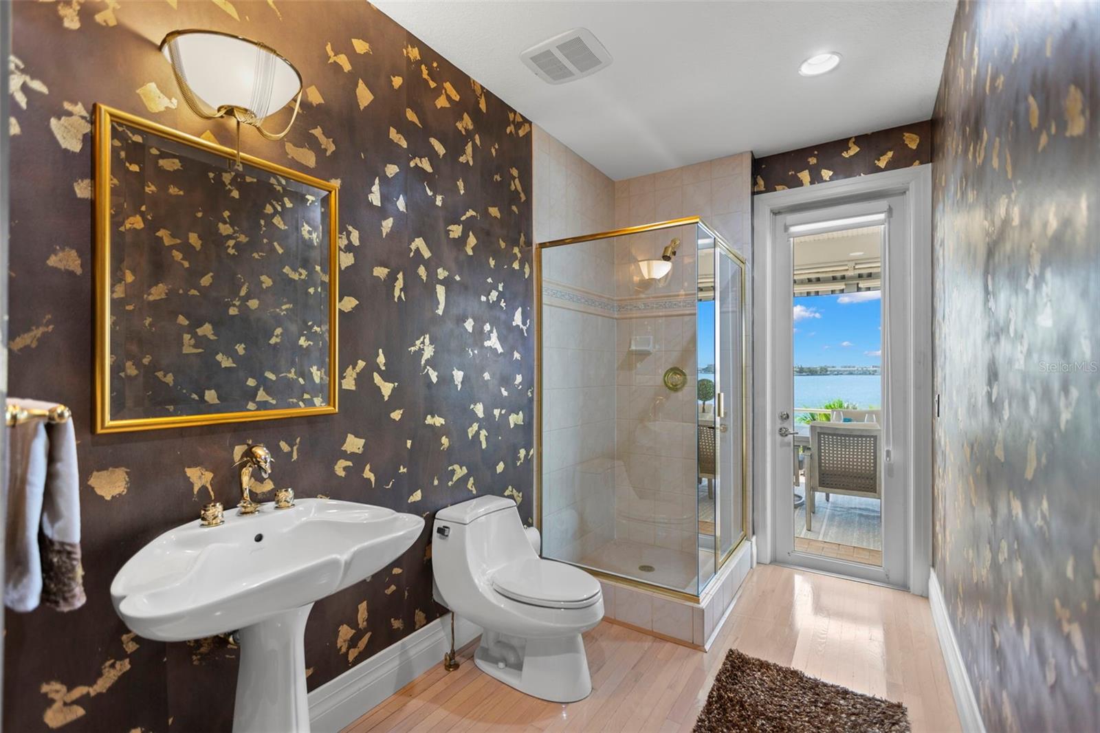 KIPPS COLONY ESTATES AT PASADENA YACHT/COUNTRY CL - Residential