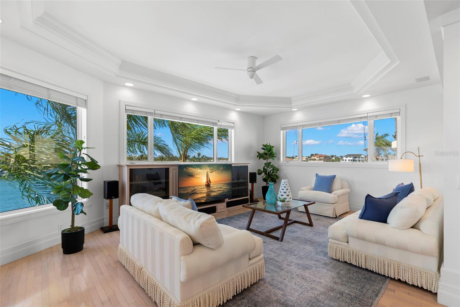 KIPPS COLONY ESTATES AT PASADENA YACHT/COUNTRY CL - Residential