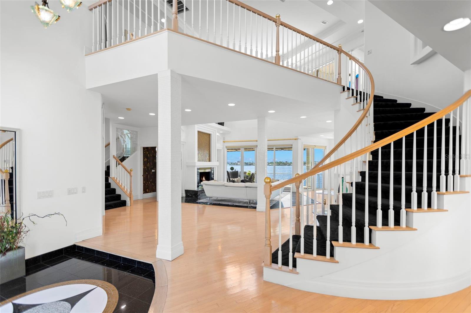 KIPPS COLONY ESTATES AT PASADENA YACHT/COUNTRY CL - Residential