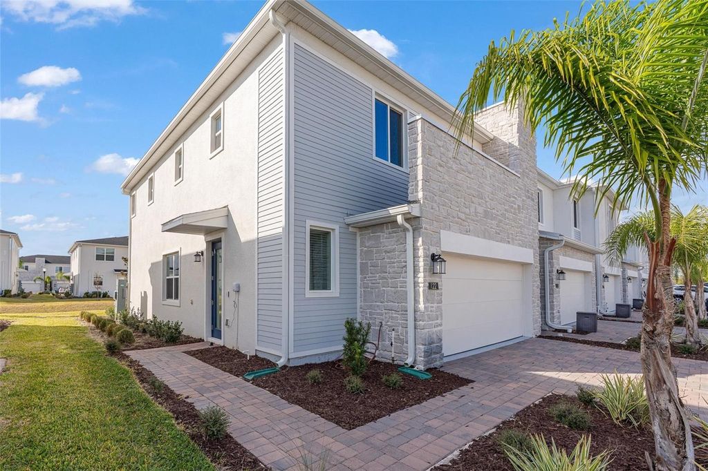 Photo of 122 Nine Iron Drive, Davenport, FL 33896 (MLS # O6376895)