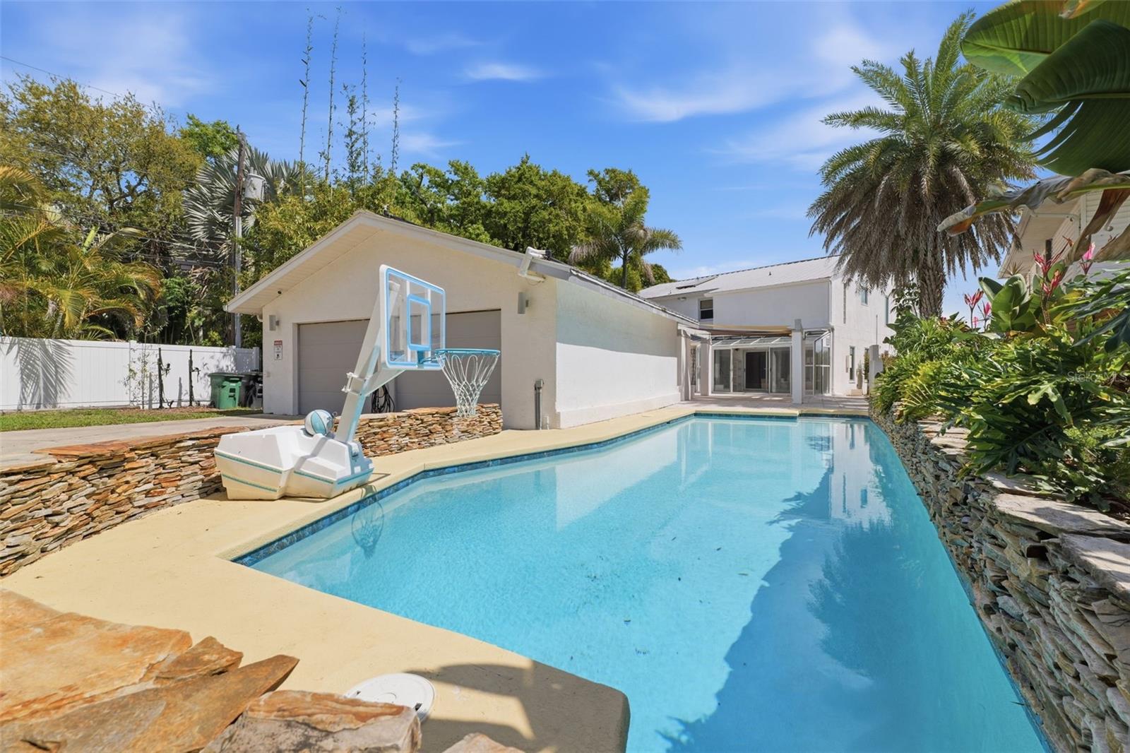 BAY SHORE DRIVE SUB - Residential