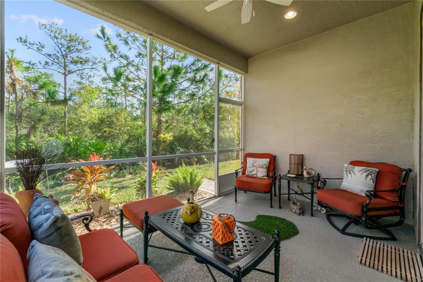 PLANTATION BAY SEC 2E-V UN 3-P - Residential