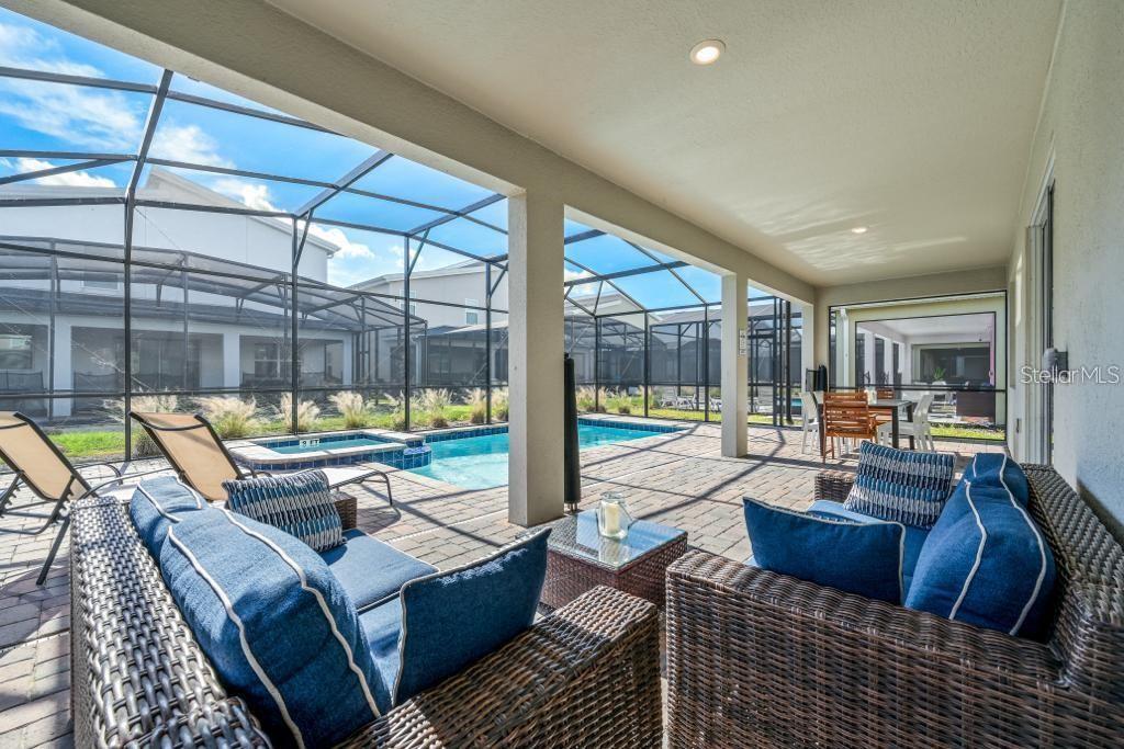 COVE AT STOREY LAKE II - Residential