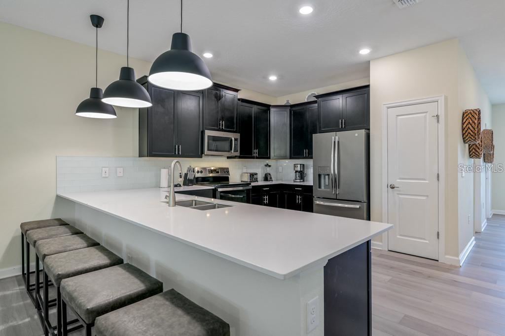 COVE AT STOREY LAKE II - Residential