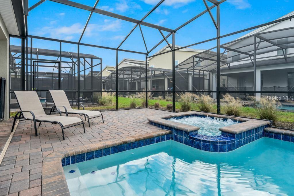 COVE AT STOREY LAKE II - Residential
