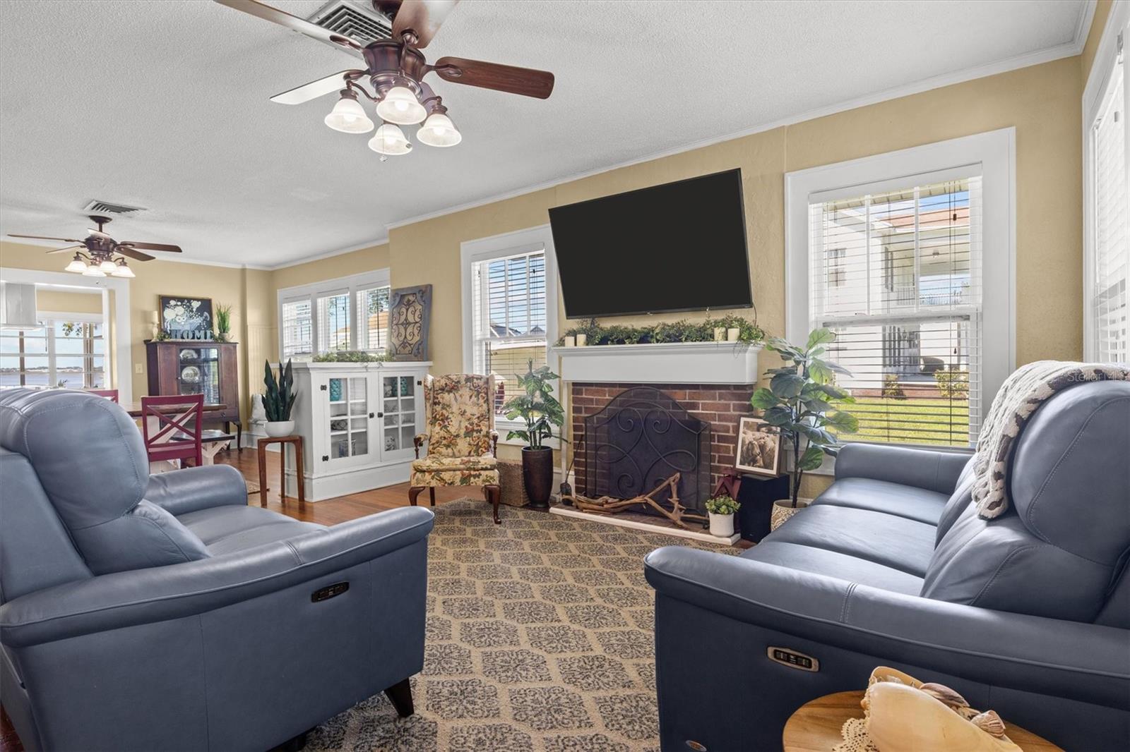 MYERDELL - Residential