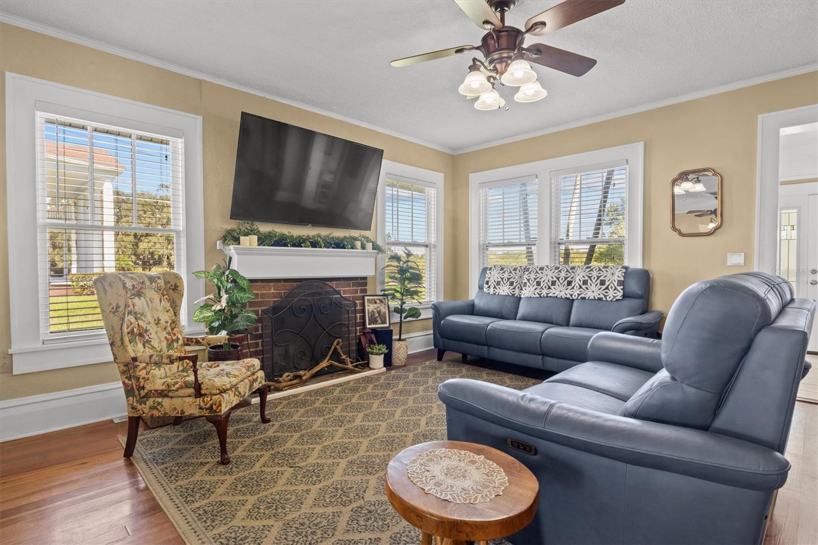 MYERDELL - Residential