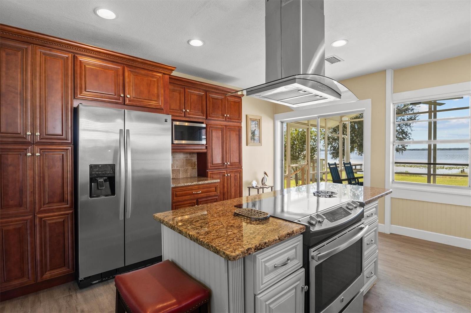 MYERDELL - Residential