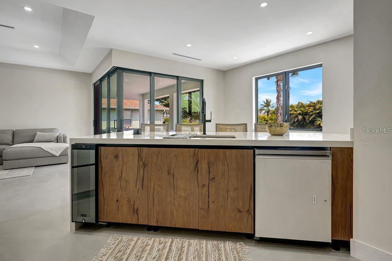 ROTONDA WEST LONG MEADOW - Residential