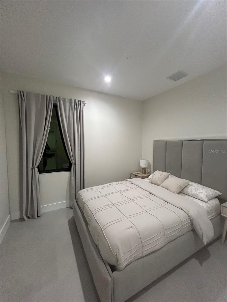 ROTONDA WEST LONG MEADOW - Residential