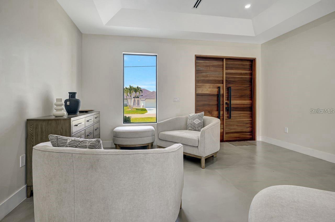 ROTONDA WEST LONG MEADOW - Residential