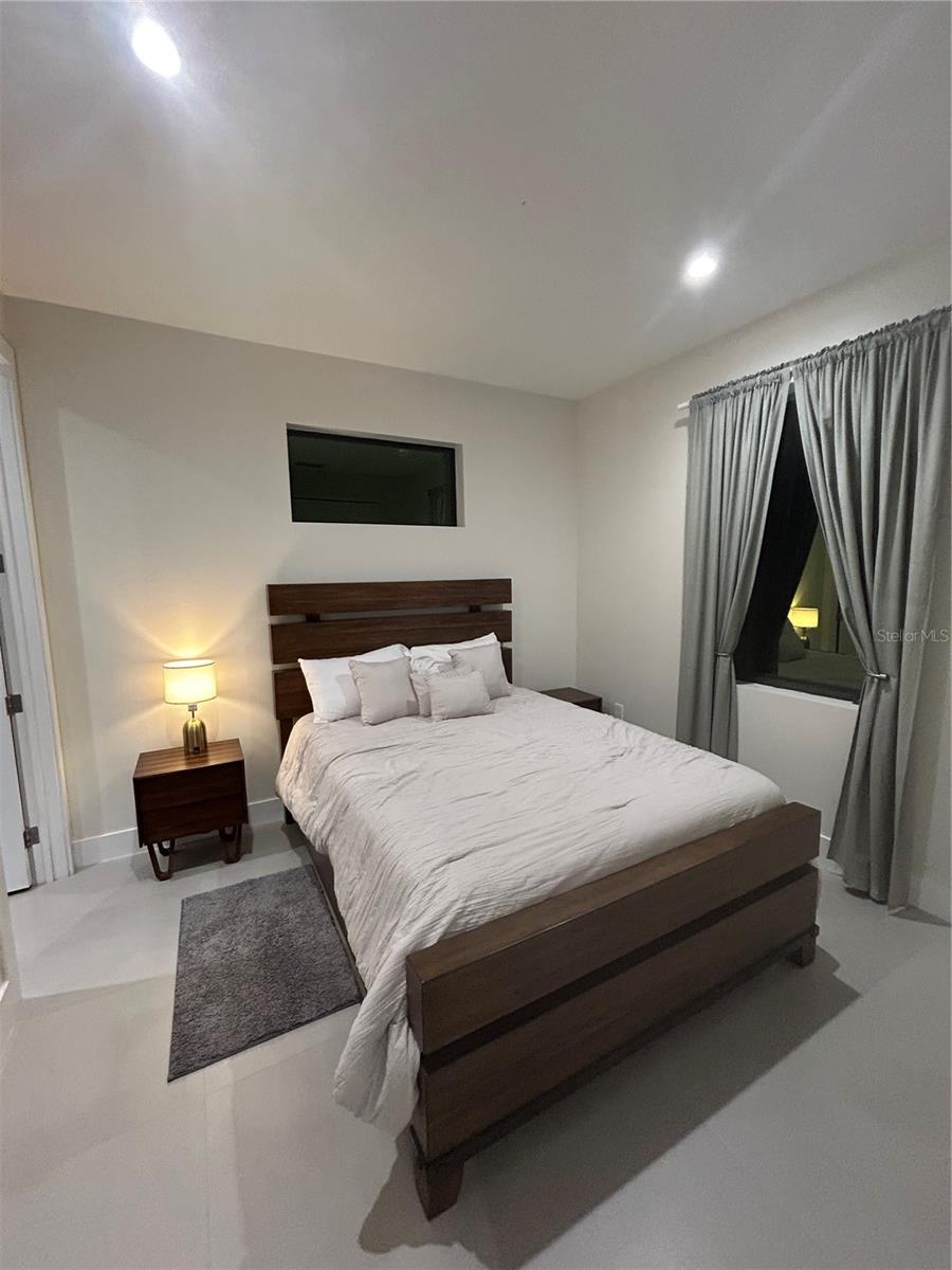 ROTONDA WEST LONG MEADOW - Residential