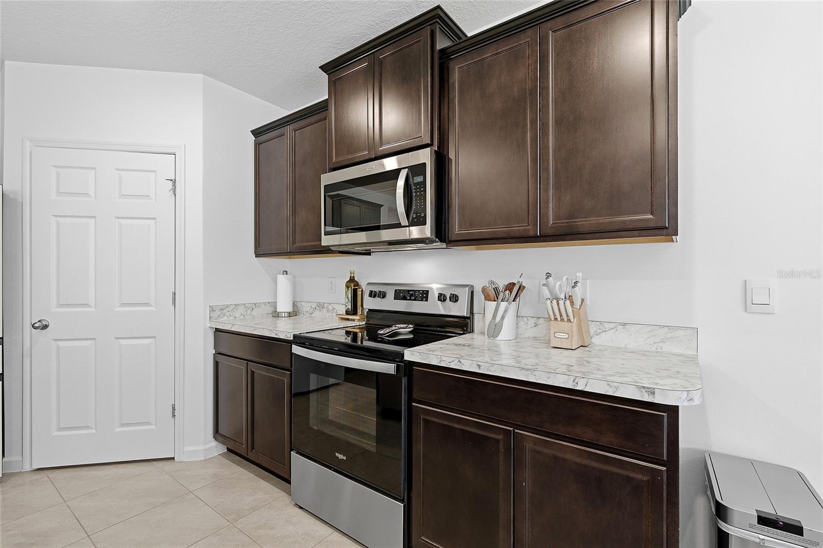 ADAMSON CRK PH ONE-C - Residential