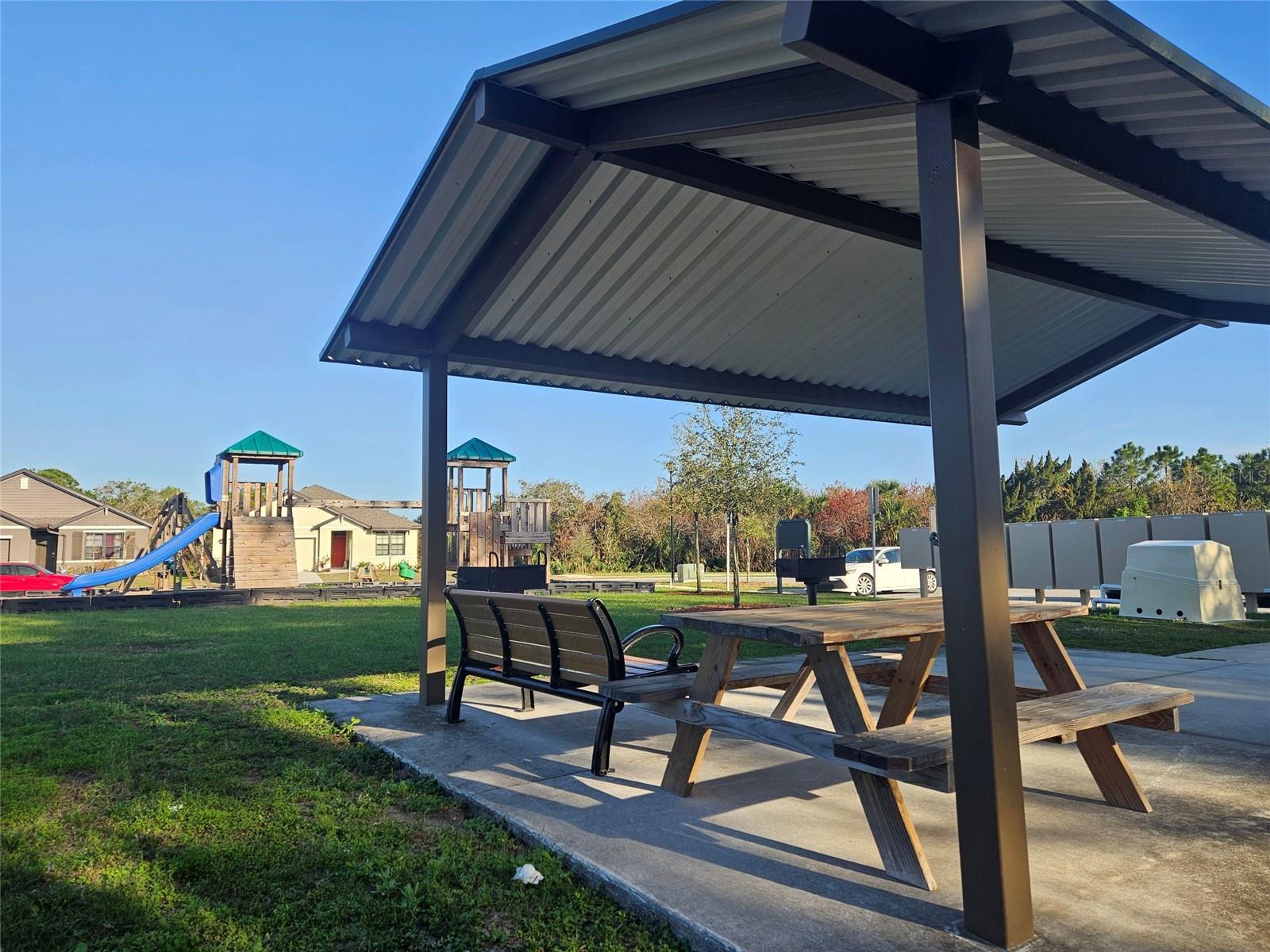 ADAMSON CRK PH ONE-C - Residential