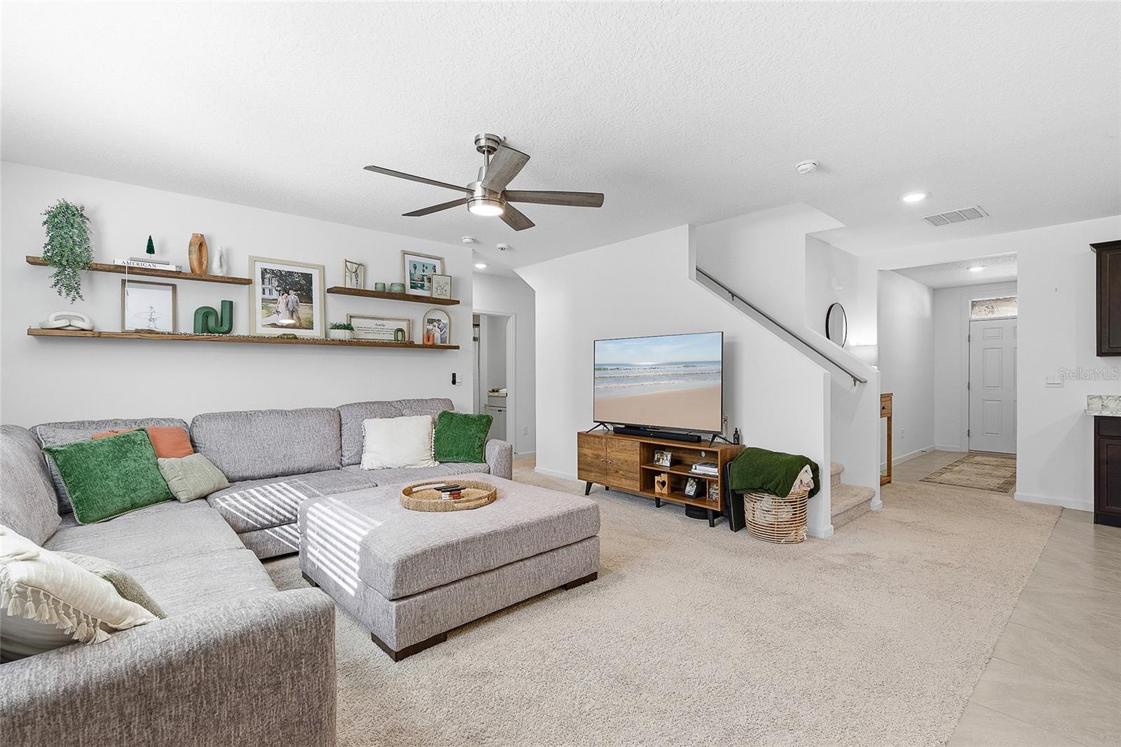 ADAMSON CRK PH ONE-C - Residential