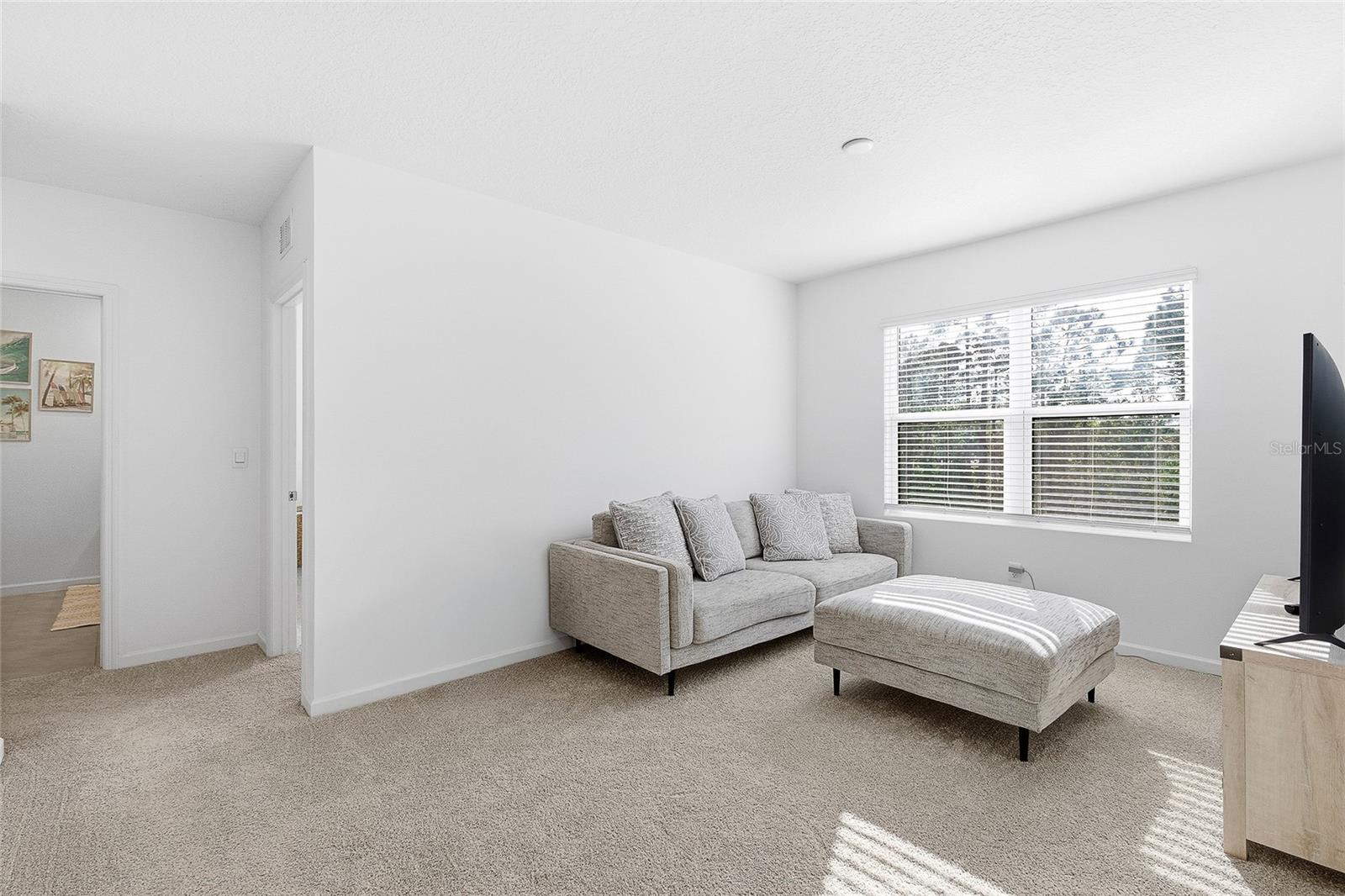 ADAMSON CRK PH ONE-C - Residential