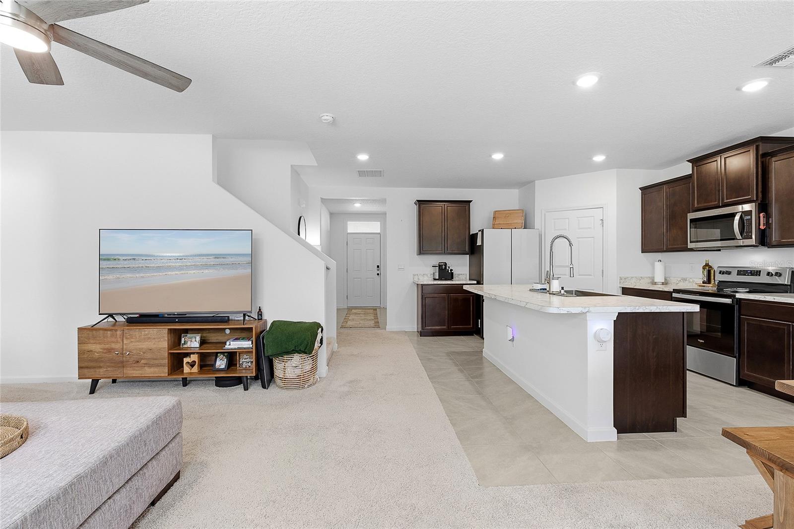 ADAMSON CRK PH ONE-C - Residential