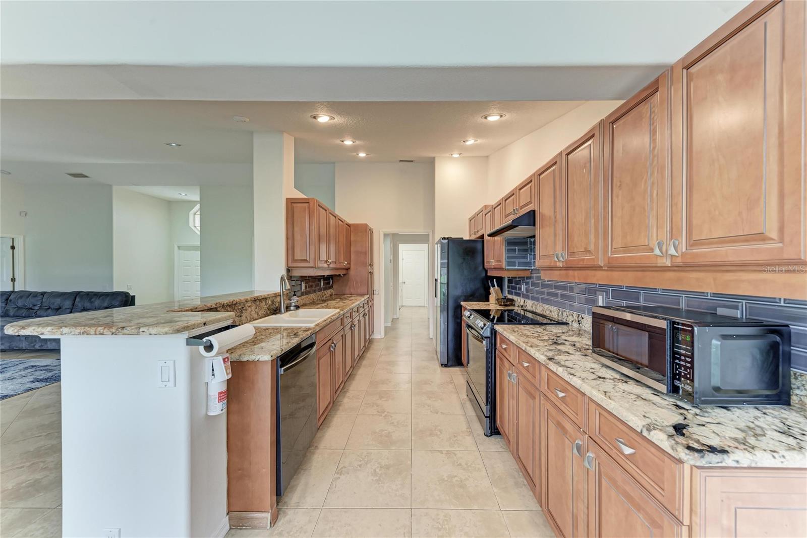 PERIDIA UNIT ONE - Residential