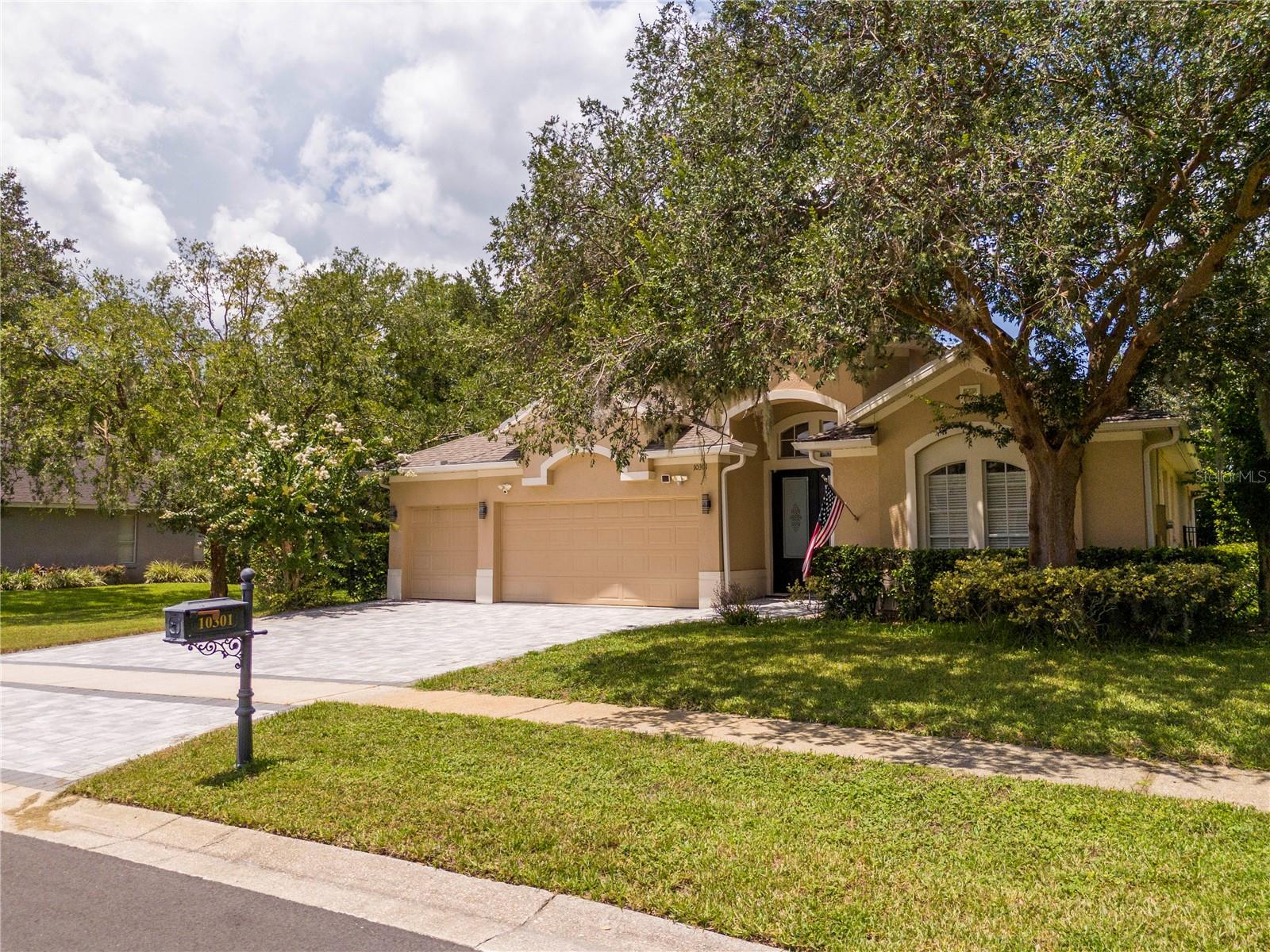10301 OAKVIEW POINTE TERRACE