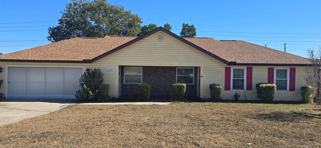 Photo of 3341 NW 44th Court, Ocala, FL 34482 (MLS # OM717038)