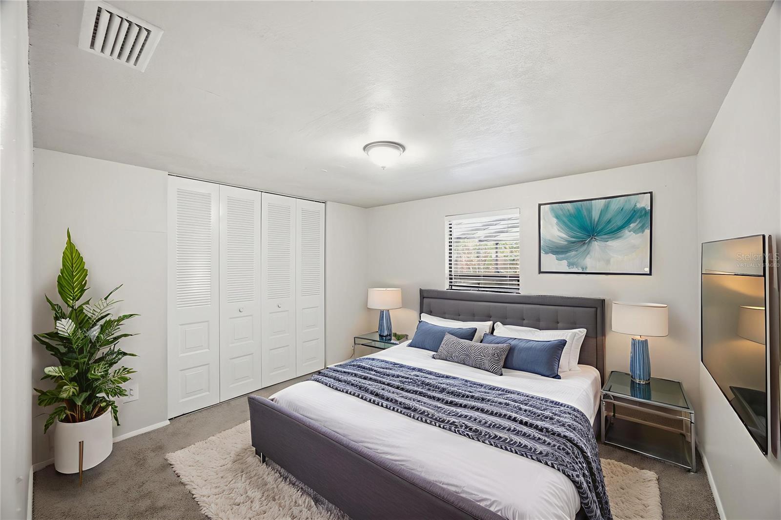 THE GLEN AT RIVER RIDGE - Residential