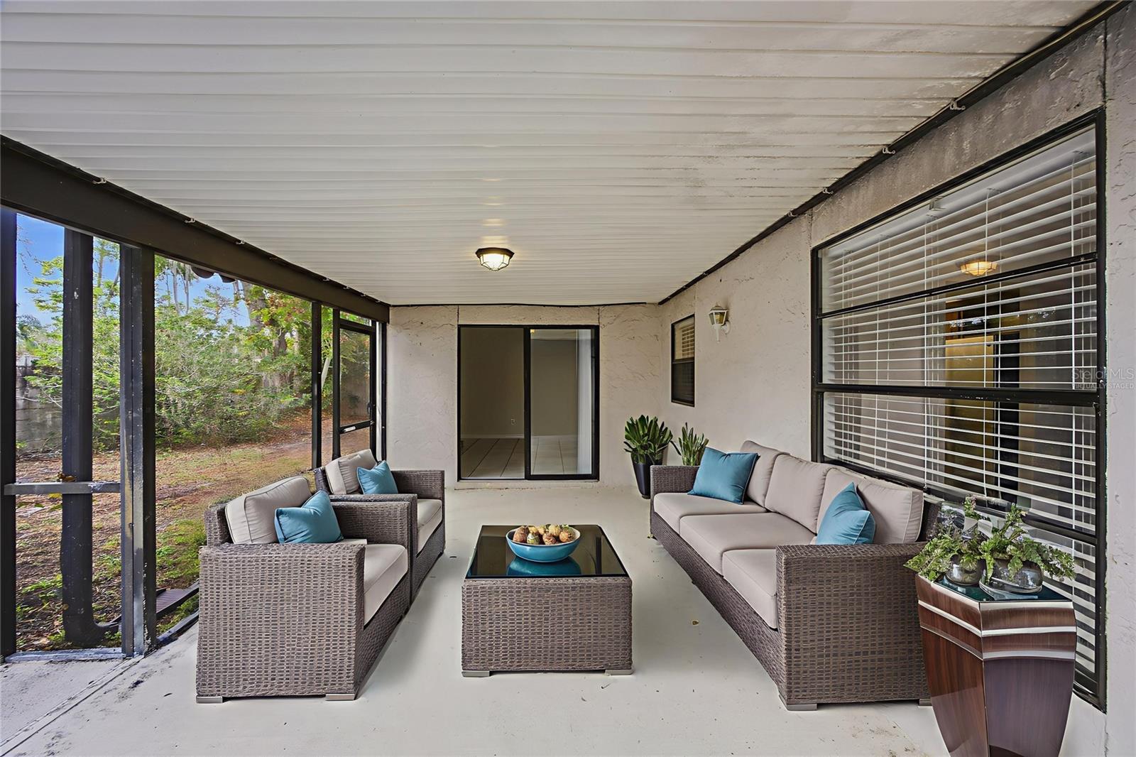 THE GLEN AT RIVER RIDGE - Residential