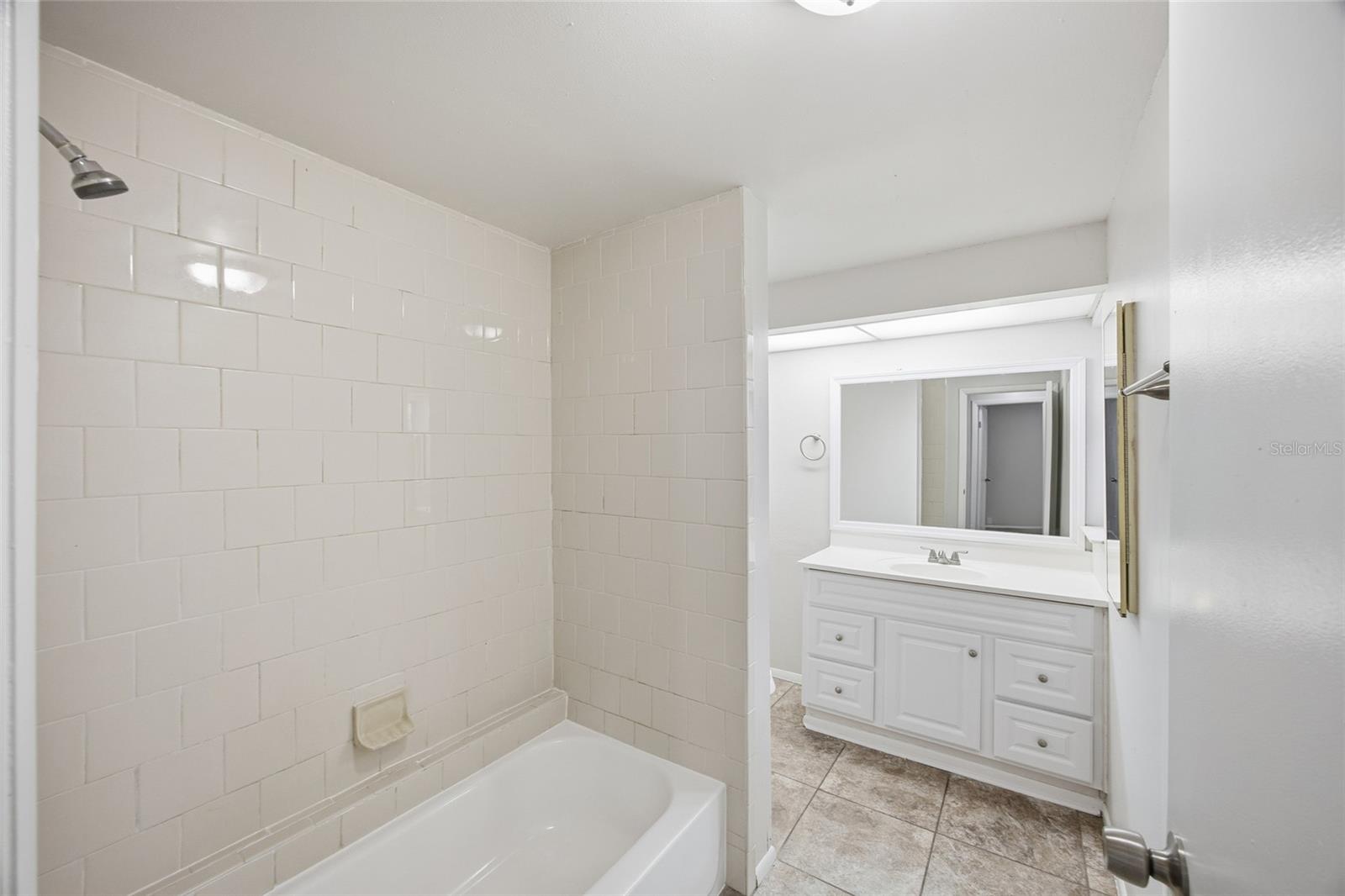 THE GLEN AT RIVER RIDGE - Residential