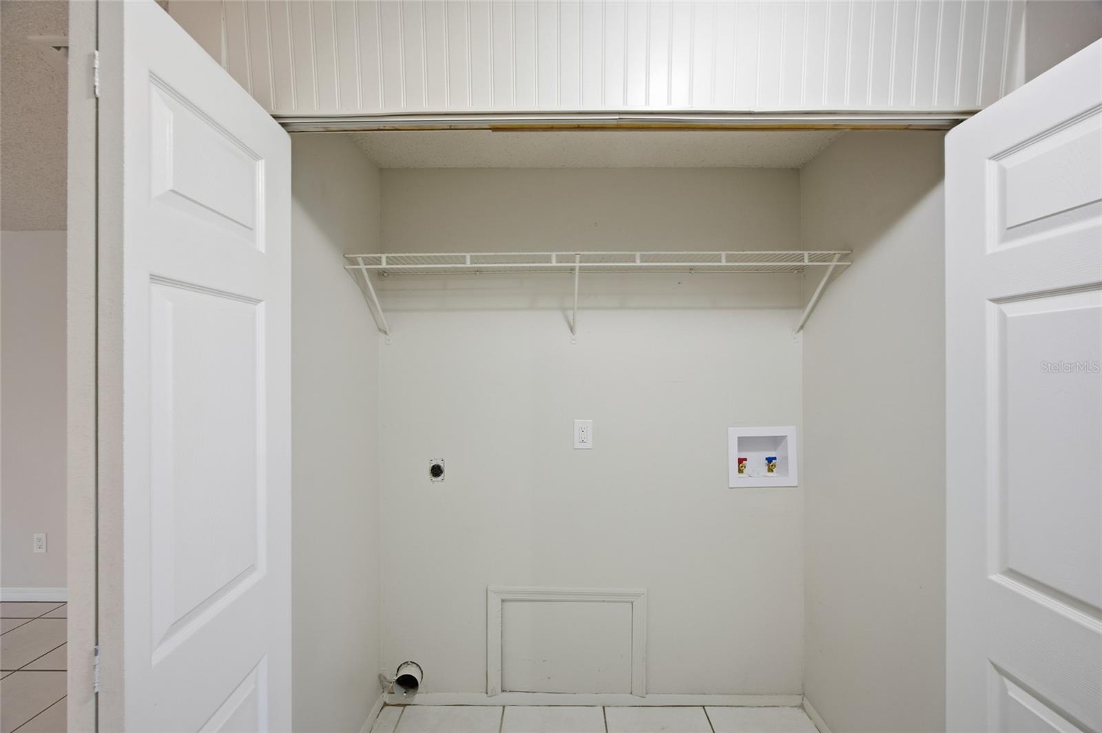 THE GLEN AT RIVER RIDGE - Residential