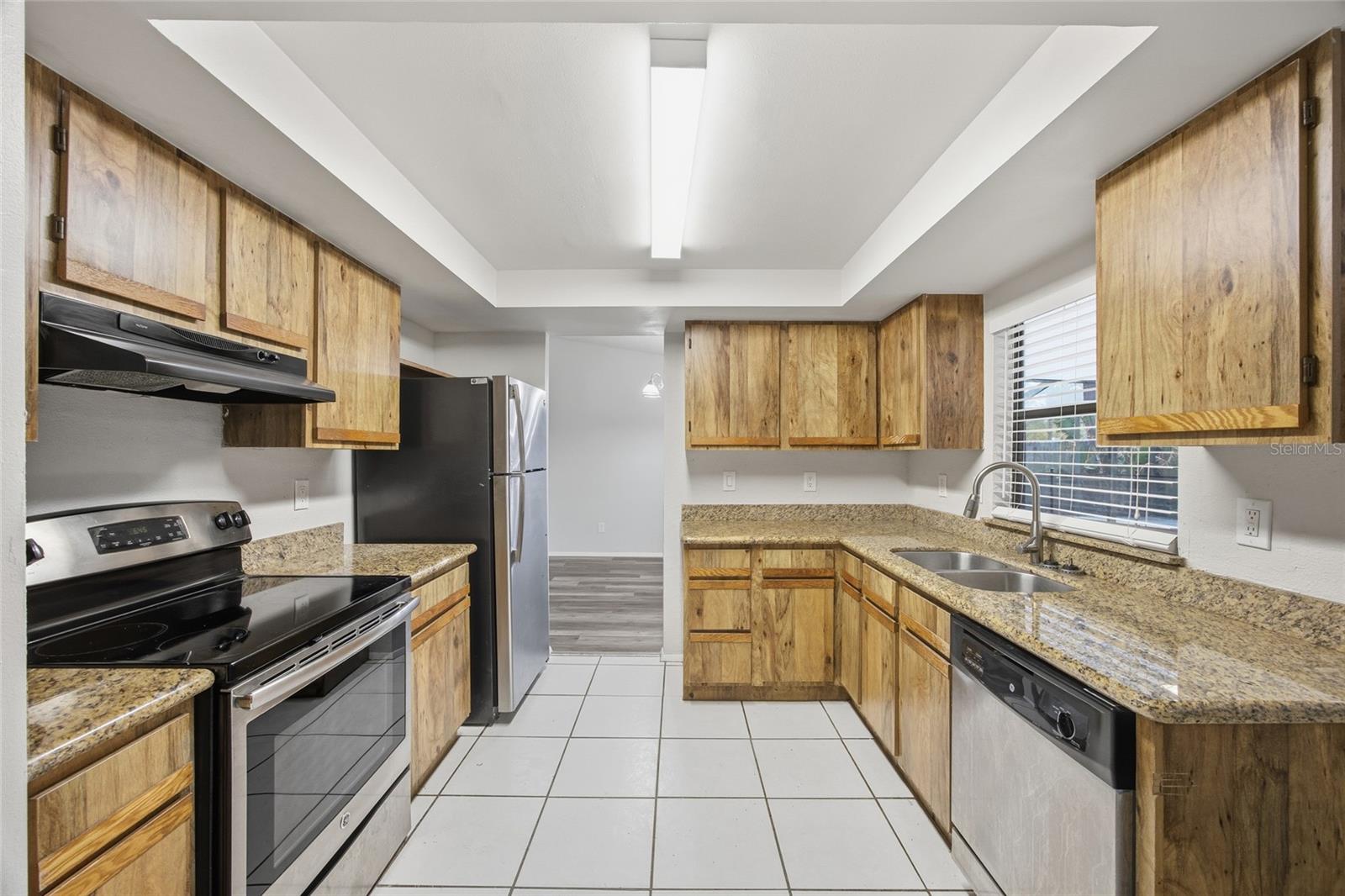 THE GLEN AT RIVER RIDGE - Residential