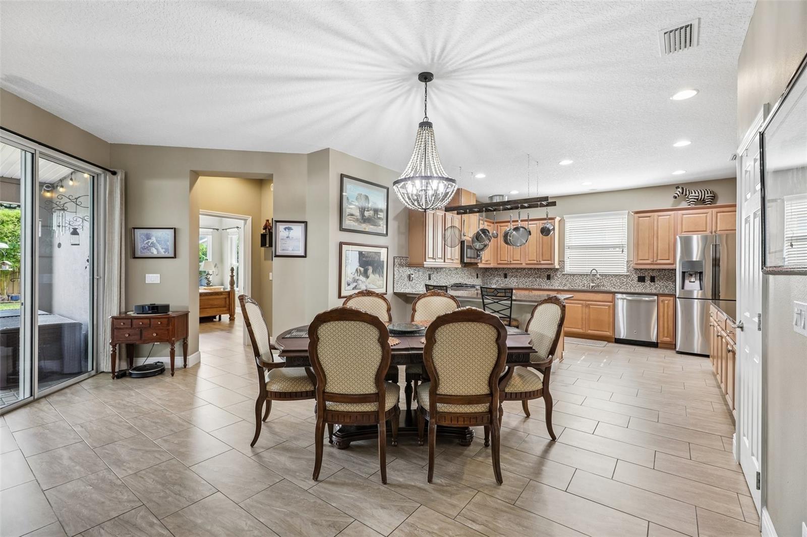 CASCADES/GROVELAND PH 5 - Residential