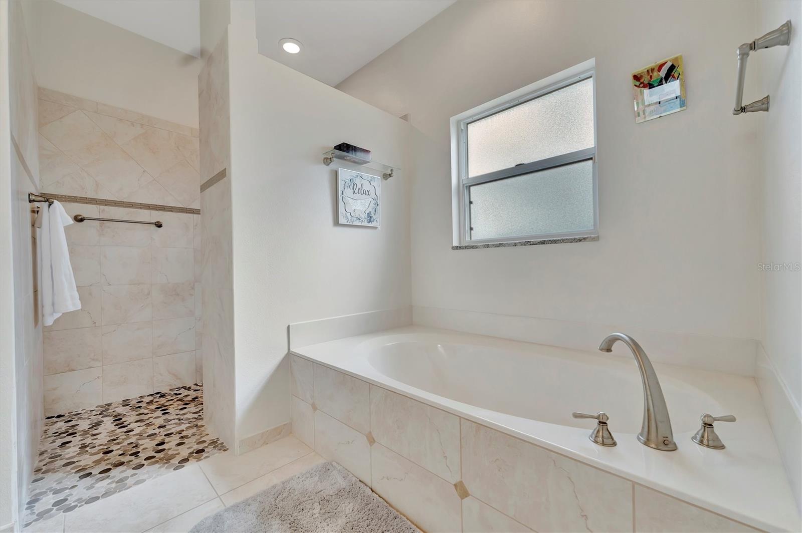 TARA PH I - Residential Lease