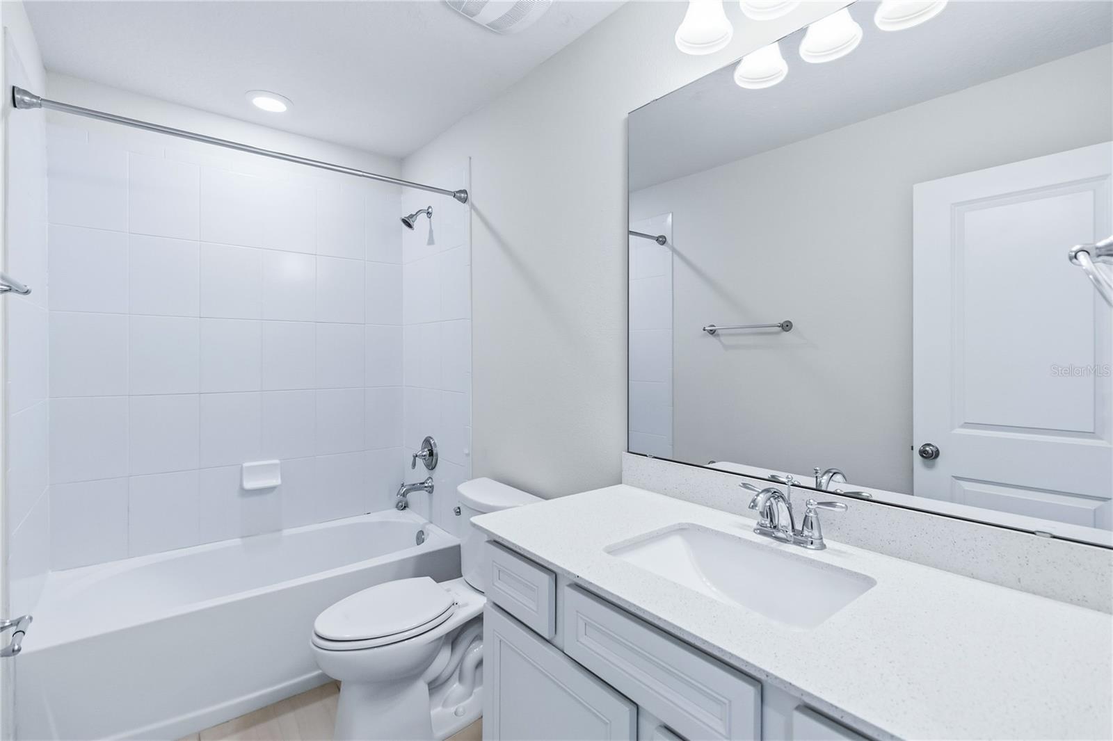 ISLES/LK NONA PH 1A - Residential