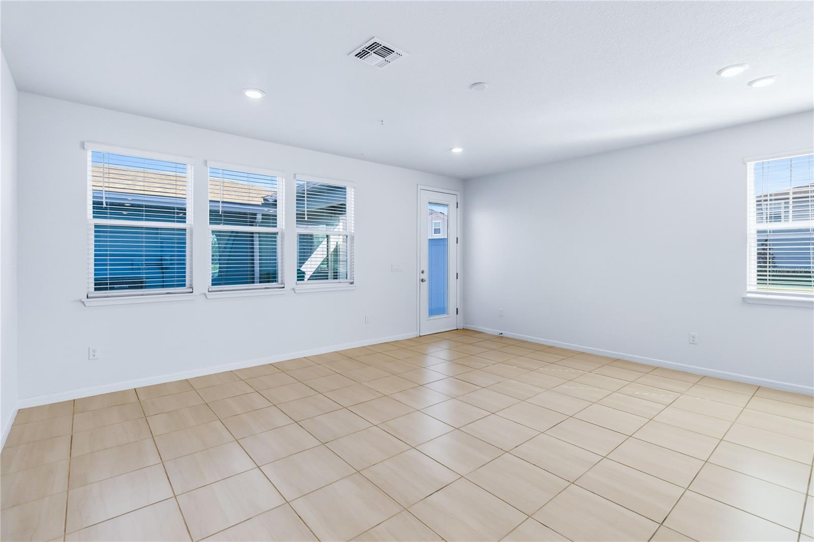 ISLES/LK NONA PH 1A - Residential