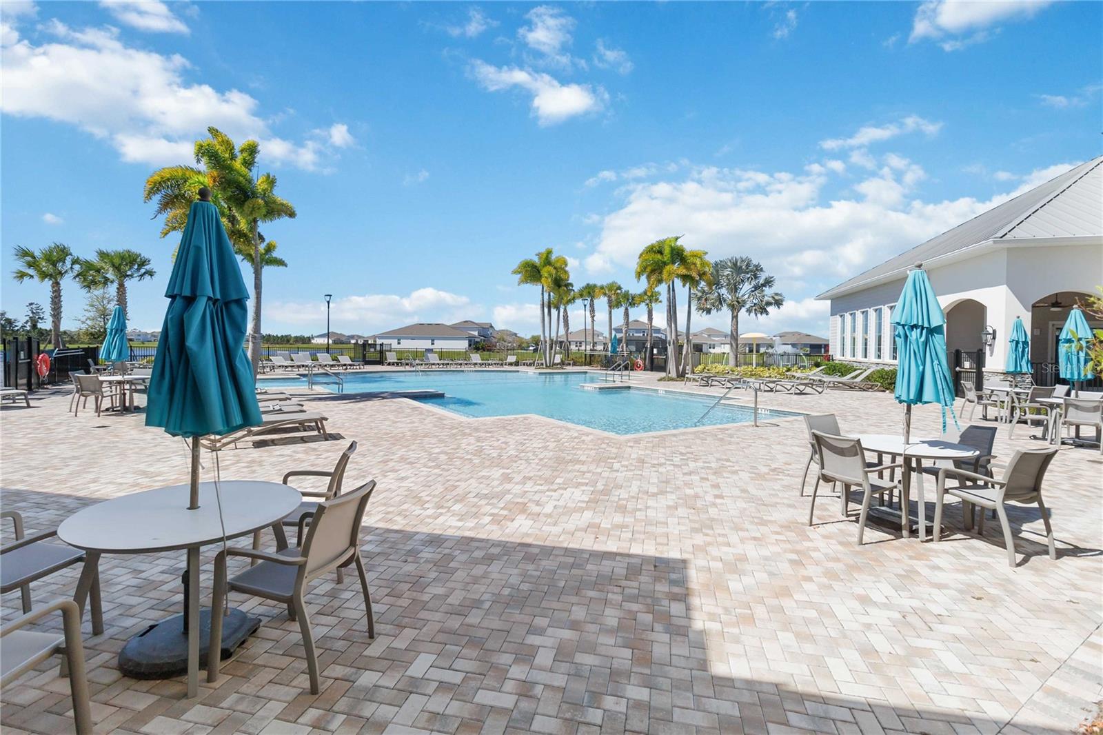 ISLES/LK NONA PH 1A - Residential