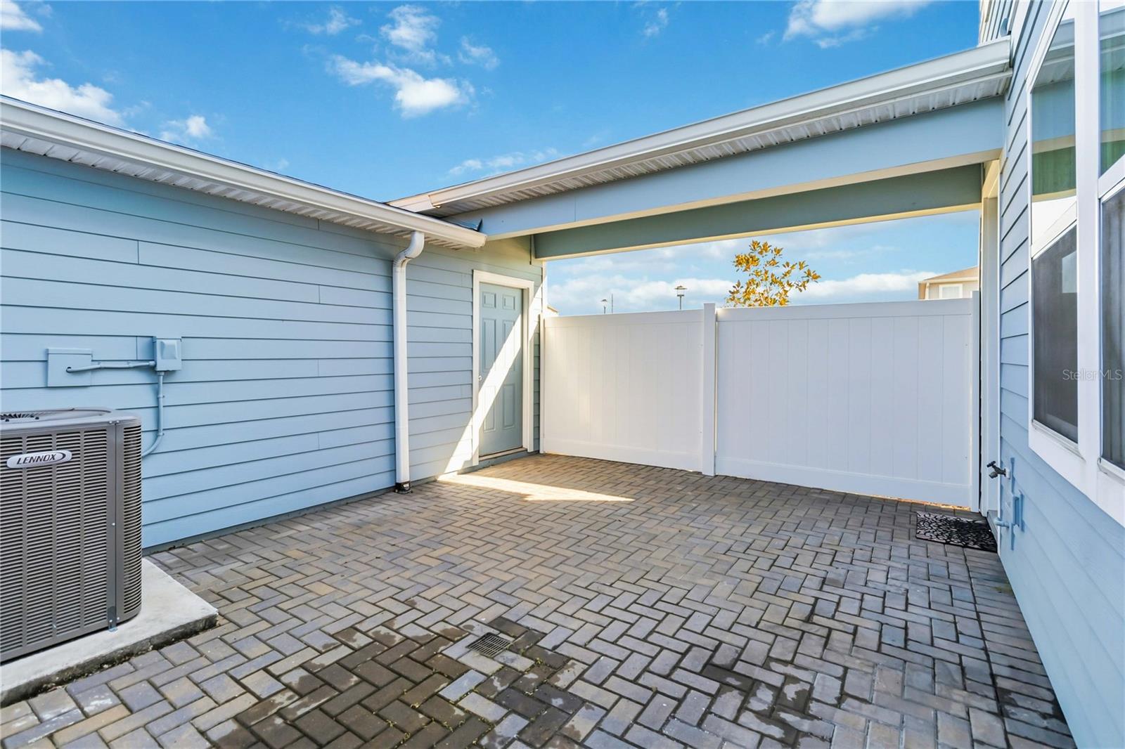 ISLES/LK NONA PH 1A - Residential