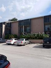 A One Bedroom/ one Bath condo located at Waterside at Cranes Roost in Altamonte Springs. Walking distance from the Beautiful Cranes Roost Park, Altamonte Mall, Uptown, Movie Theaters, Shops and Restaurants!!!! Located on a Third Floor. FRESHLY painted. Bedroom with a Walk in Closet plus a build- in closet. Screen in Patio. Rents included Water, Sewer, Gas and Trash.