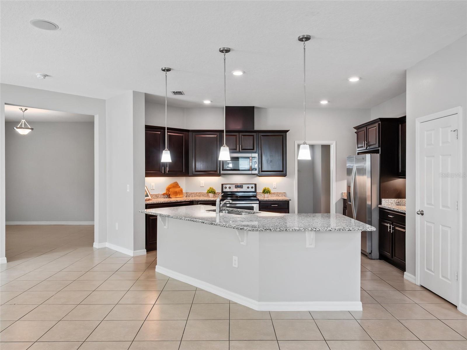 SILVERLEAF - Residential