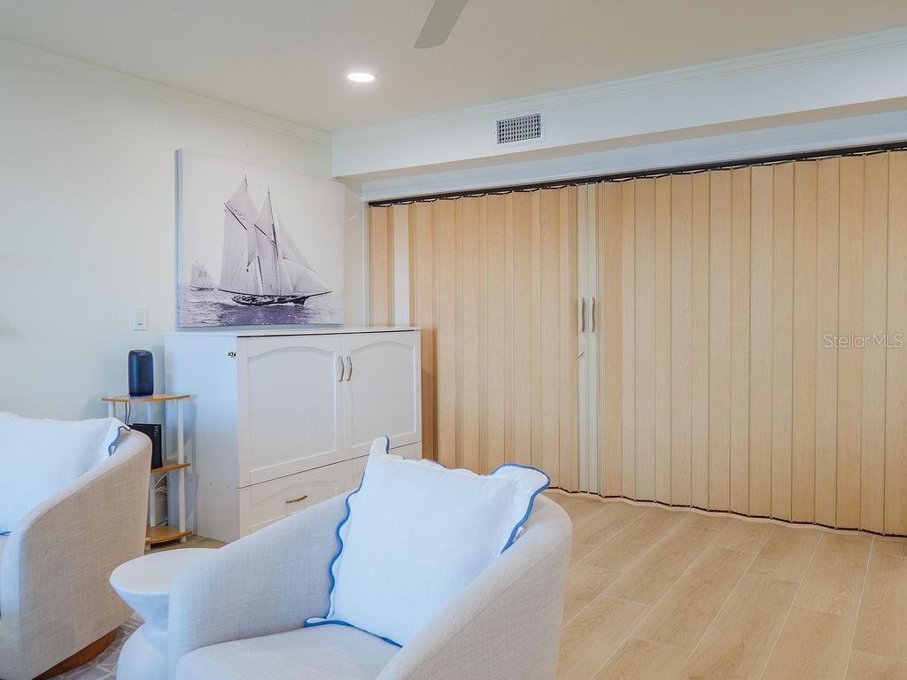 SEASIDE GARDENS - Residential