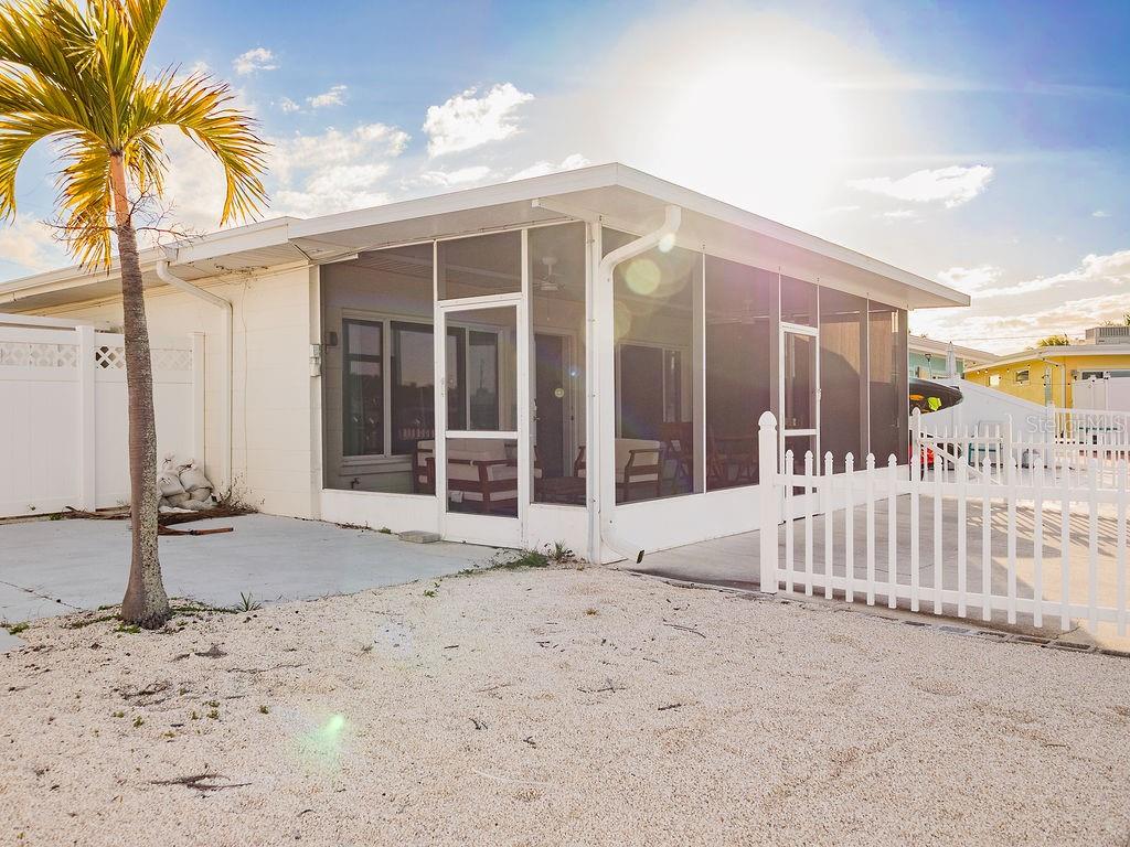 SEASIDE GARDENS - Residential