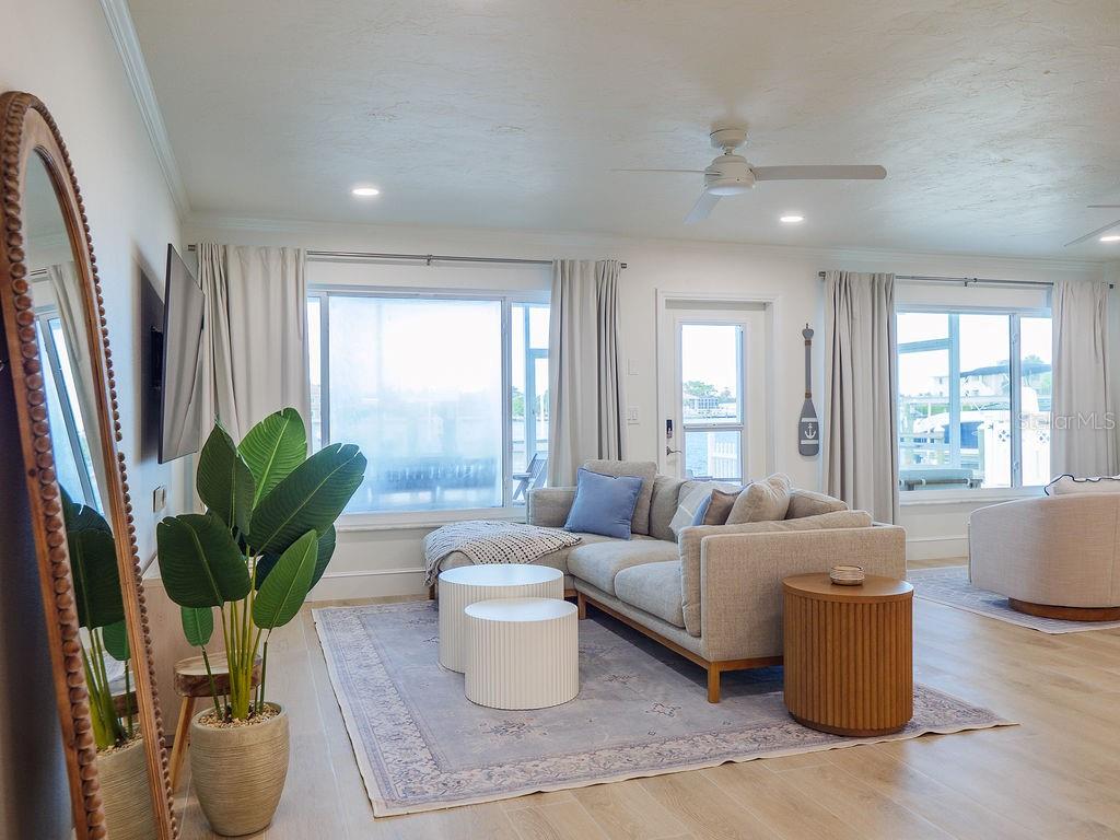 SEASIDE GARDENS - Residential