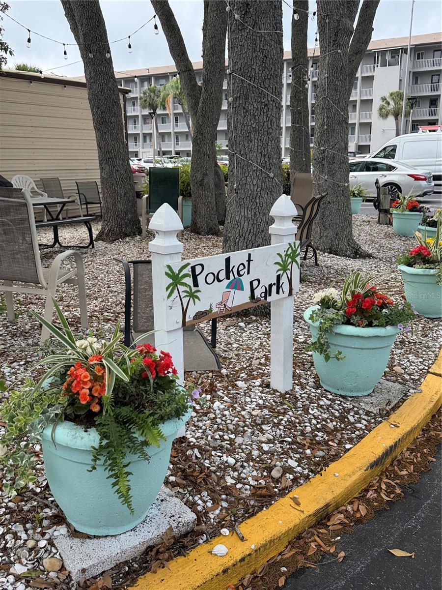 BAYSHORE ON THE LAKE APTS III SEC1 - Residential