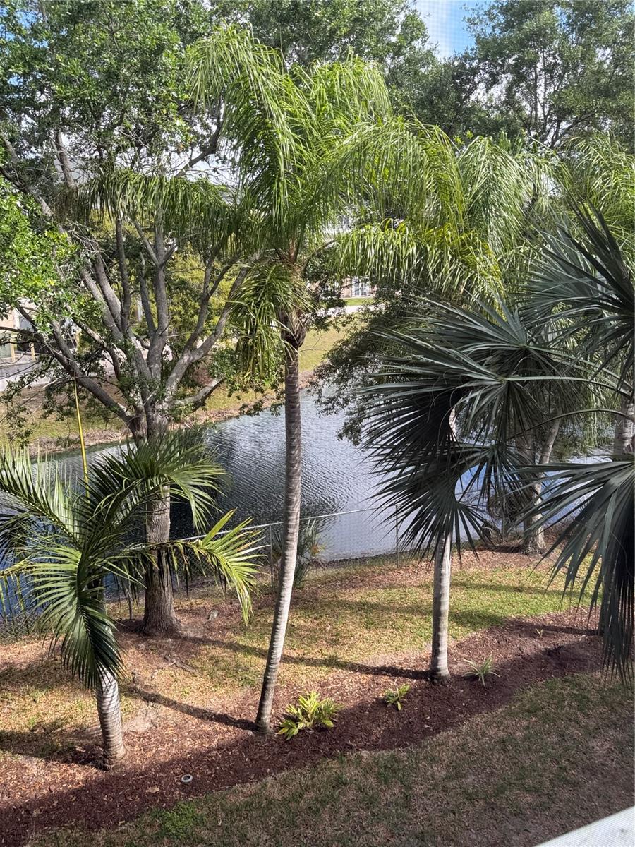 BAYSHORE ON THE LAKE APTS III SEC1 - Residential