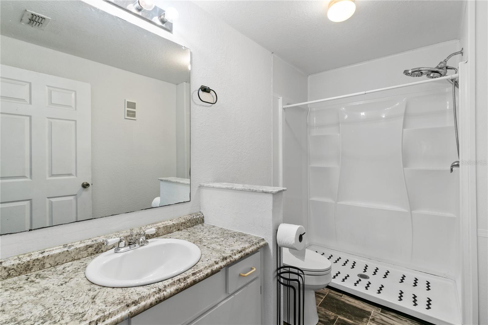 BONA VISTA CONDO - Residential