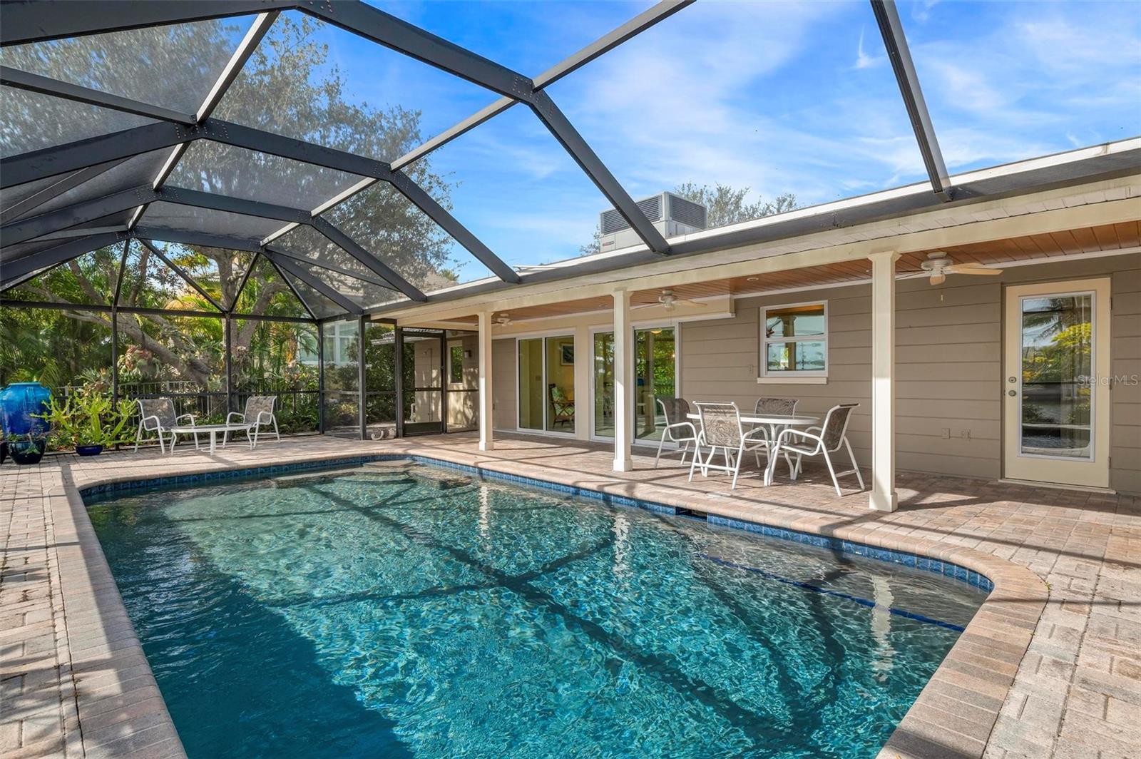 BAY PALMS ADD - Residential